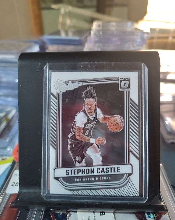 2024-25 Panini Donruss Optic #4 Stephon Castle — front