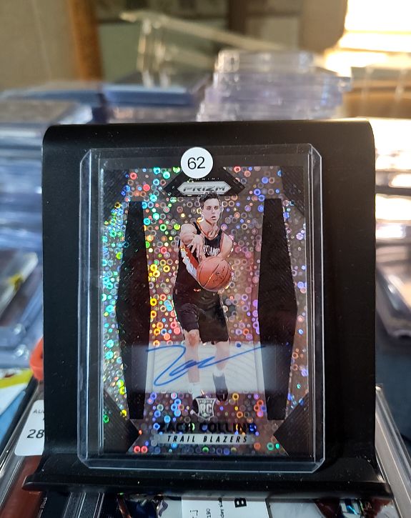 2017-18 Panini Prizm Fast Break #144 Zach Collins — front