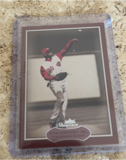2003 Fleer Showcase #66 Ken Griffey Jr. — front