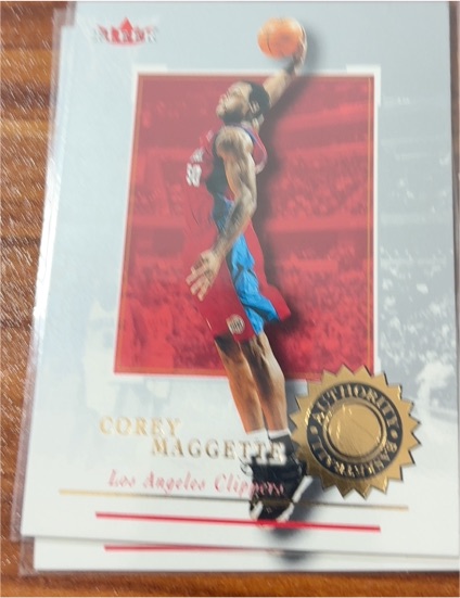 2004-05 SkyBox LE Basketball #59 Corey Maggette — front