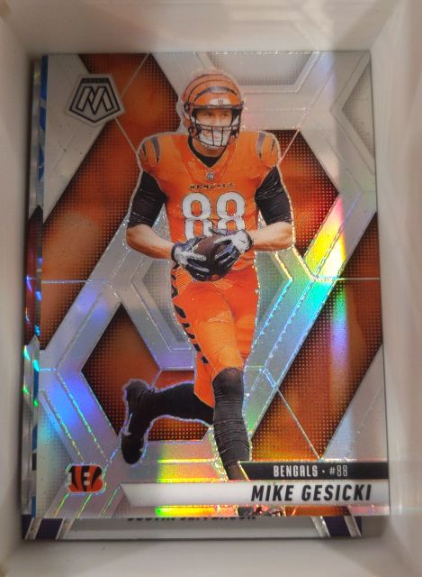 2025 Panini Mosaic #36 Mike Gesicki — front