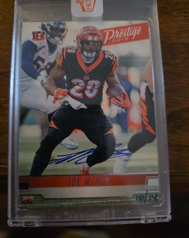 2019 Panini Prestige Joe Mixon — front