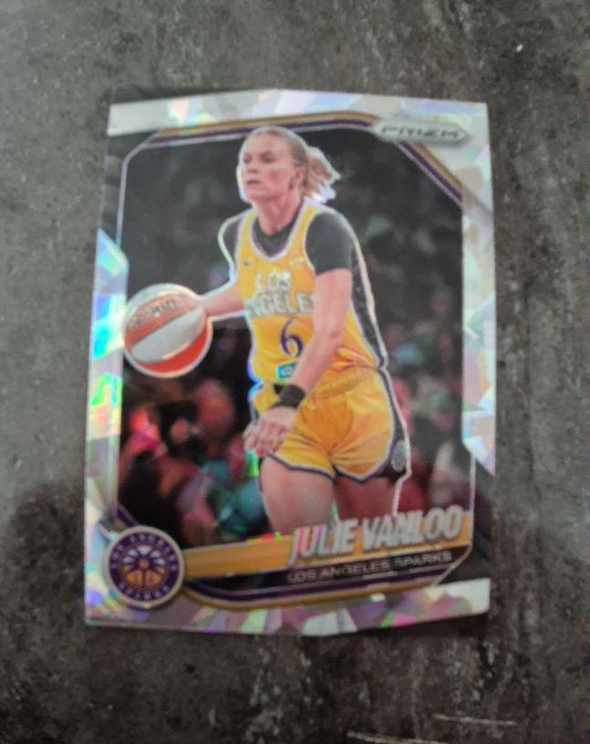 2025 Panini Prizm WNBA #132 Julie Vanloo — front