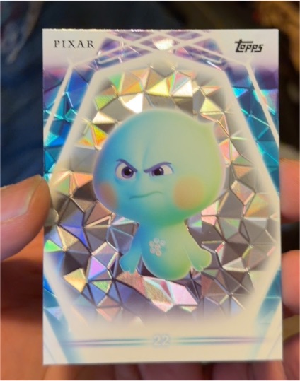 2026 Topps Disney Neon #22 Diamante — front