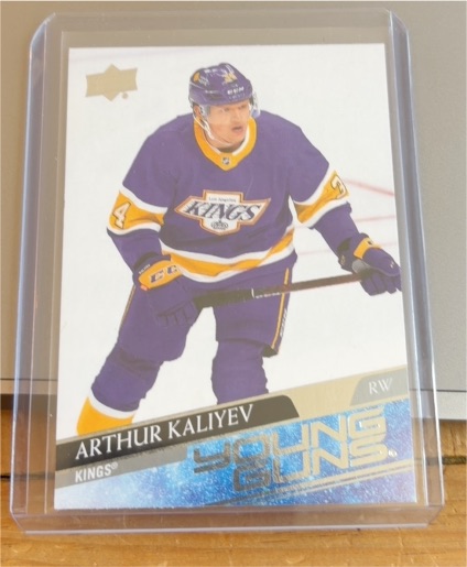 2020-21 Upper Deck Extended Series #701 Arthur Kaliyev — front