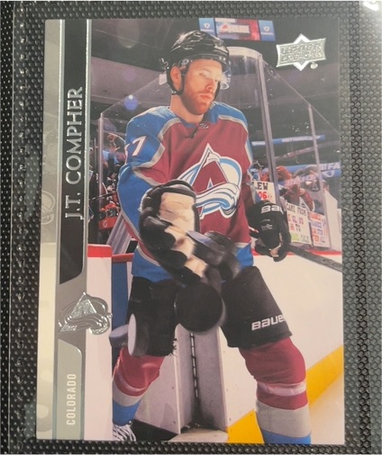 2020-21 Upper Deck #45 J.T. Compher Colorado Avalanche — front