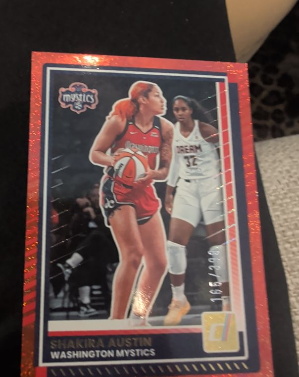 2025 Panini Donruss WNBA #22 Shakira Austin Red Lava /399 Washington Mystics — front