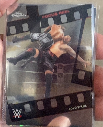 2026 Topps Chrome WWE #FR-5 Solo Sikoa Focus Reel Insert — front