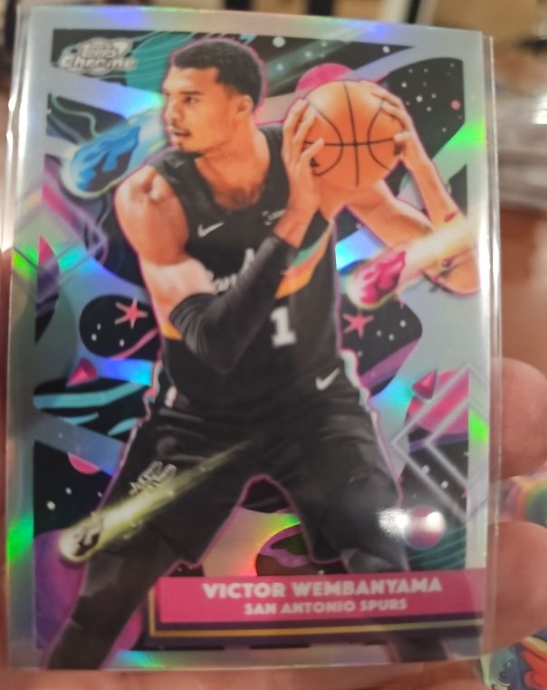 2025-26 Topps Chrome Cosmic #149 Victor Wembanyama — front