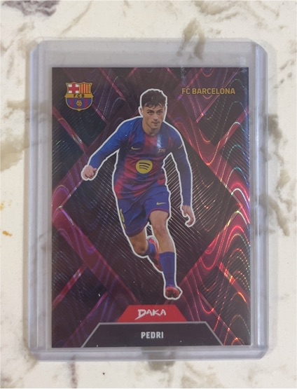 2024-25 Panini Select FIFA #5 Pedri Purple Mojo FC Barcelona — front