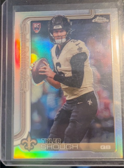2025 Topps Chrome #398 Tyler Shough — front