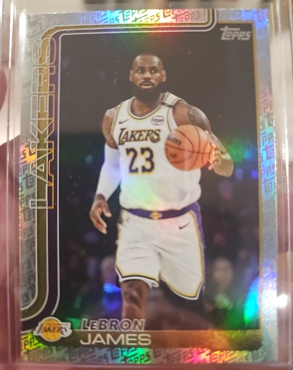 2025-26 Topps #150 LeBron James — front