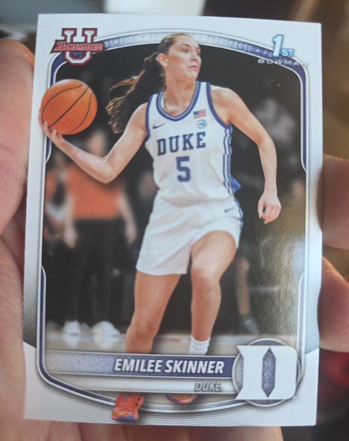 2025-26 Bowman Basketball Prospects 1st #BPP-85 Emilee Skinner — front