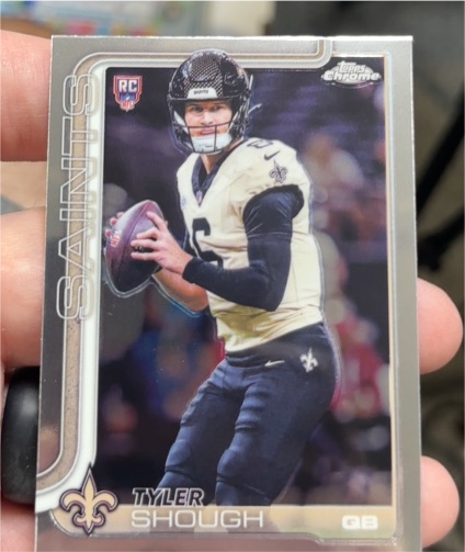 2025 Topps Chrome #398 Tyler Shough — front
