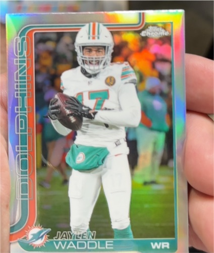 2025 Topps Chrome #186 Jaylen Waddle — front