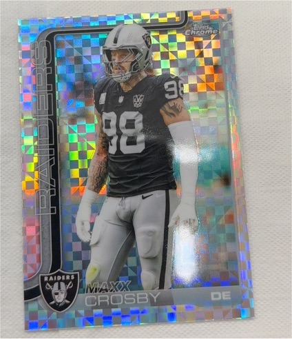 2025 Topps Chrome #180 Maxx Crosby — front