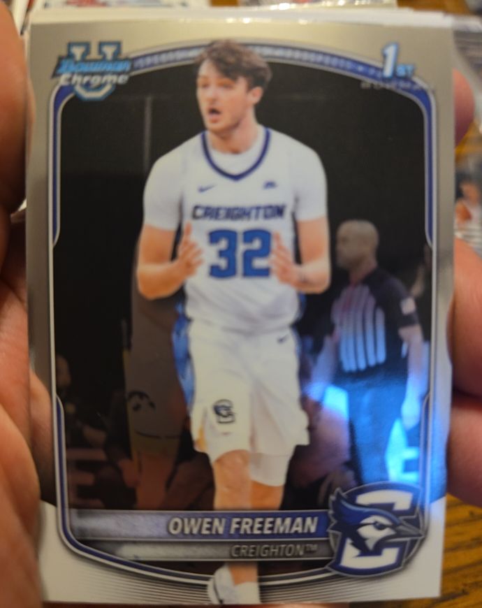 2025-26 Bowman Chrome #BCP-32 Owen Freeman — front
