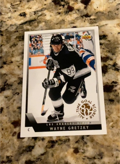 1993-94 Upper Deck #99 Wayne Gretzky — front