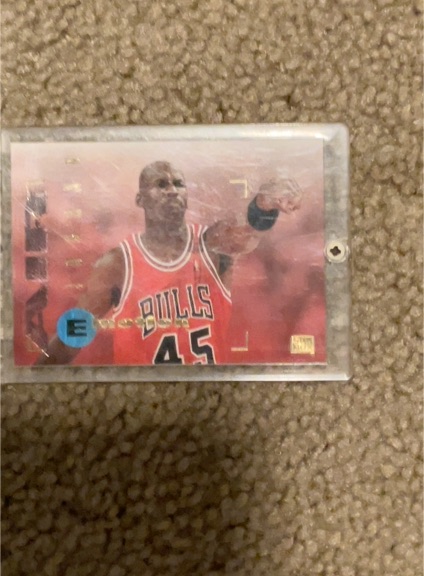 1994-95 Skybox Emotion #100 Michael Jordan — front