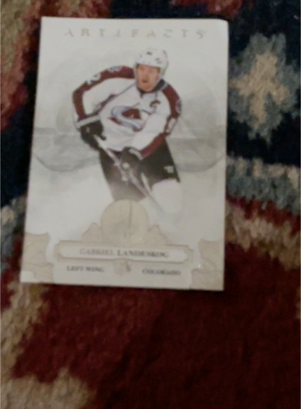 2015-16 Upper Deck Artifacts #1 Gabriel Landeskog — front