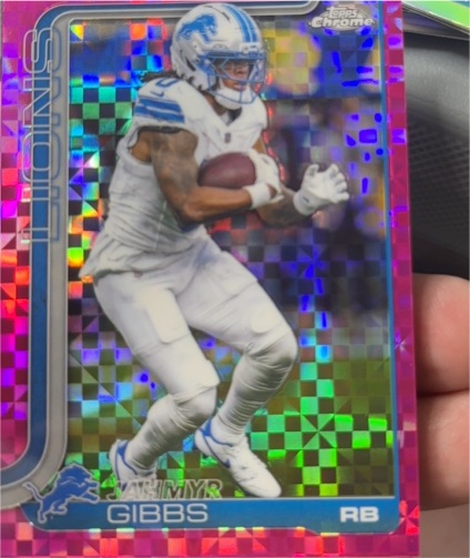 2025 Topps Chrome #101 Jahmyr Gibbs — front