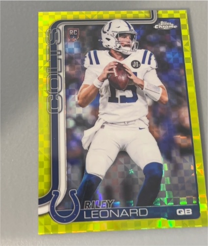 2025 Topps Chrome #318 Riley Leonard — front
