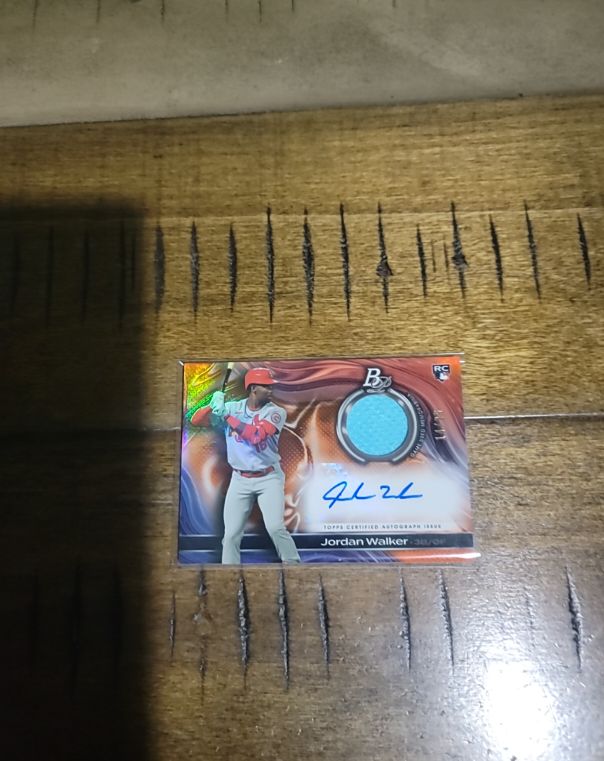 2023 Bowman's Best #15 Jordan Walker Rookie Patch Autograph — front