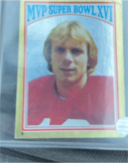 1982 Topps #5 Joe Montana Sticker MVP Super Bowl XVI — front