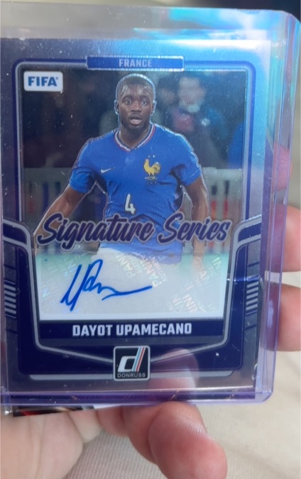 2023 Donruss FIFA Signature Series #SS-DU Dayot Upamecano — front