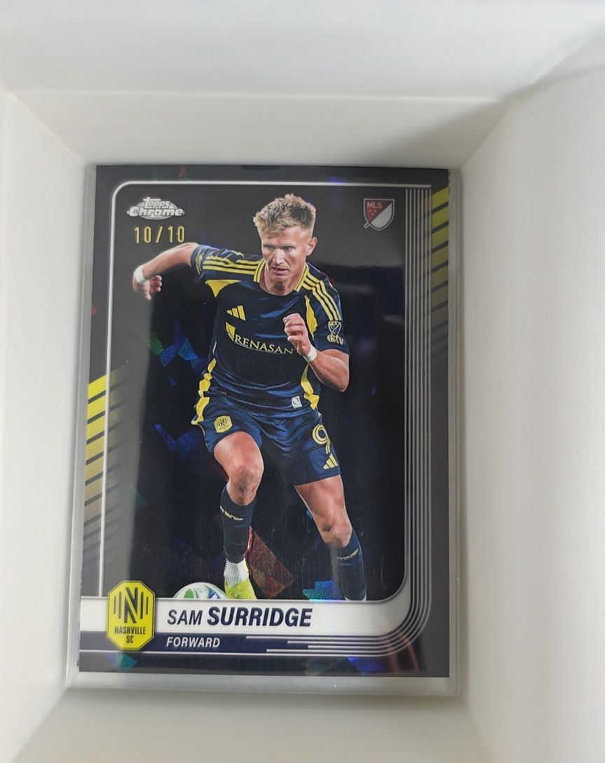 2025 Topps Chrome MLS #10 Sam Surridge — front
