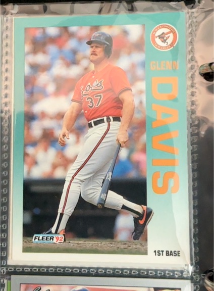 1992 Fleer #4 Glenn Davis — front