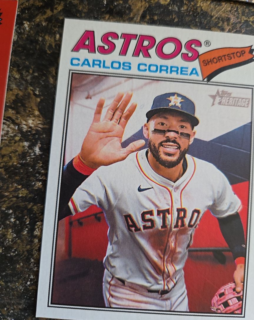 2026 Topps Heritage #154 Carlos Correa — front