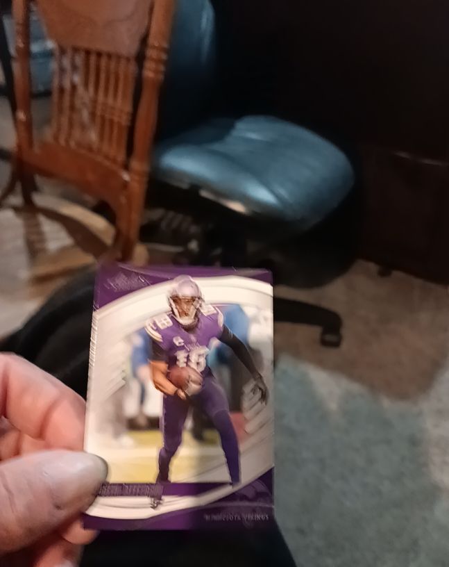 2025 Panini Absolute #5 Justin Jefferson — front