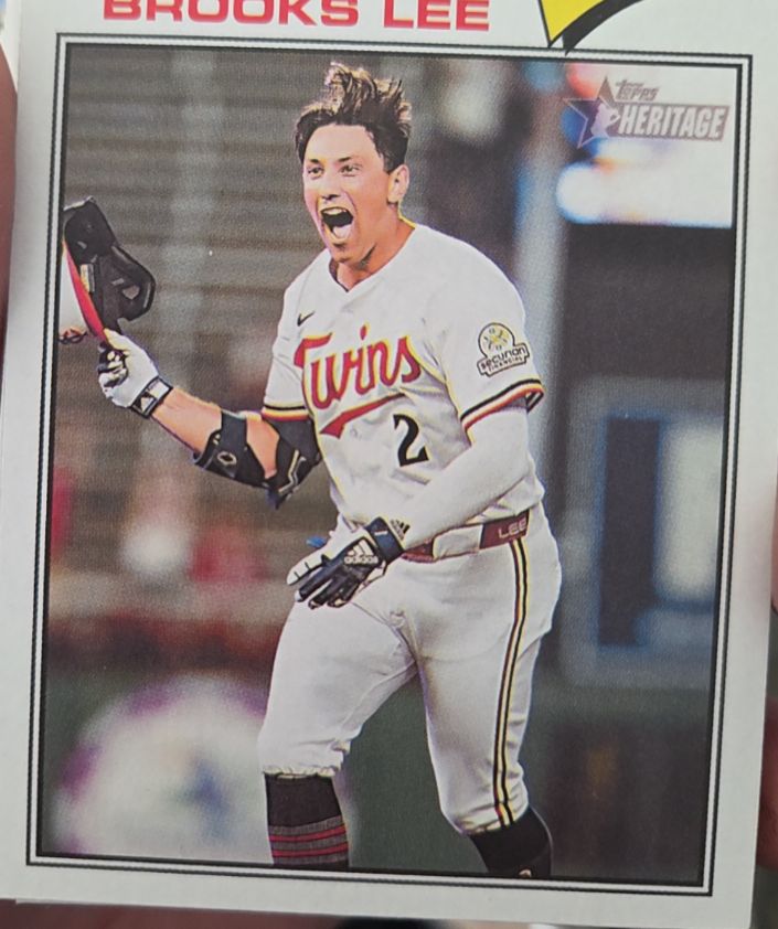 2026 Topps Heritage #60 Brooks Lee — front