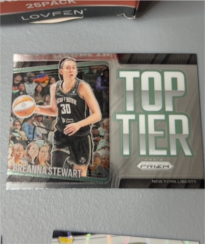 2025 Panini Prizm WNBA #4 Breanna Stewart — front