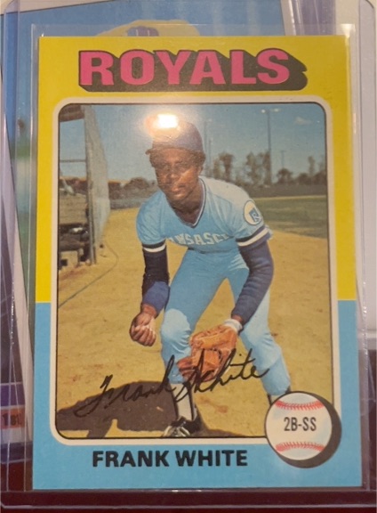 1975 Topps #569 Frank White — front