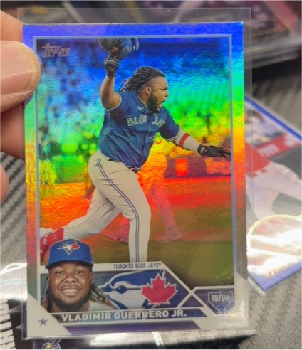 2023 Topps Series 1 #300 Vladimir Guerrero Jr. — front
