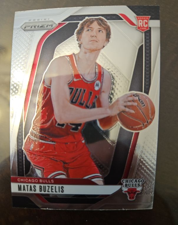 2024-25 Panini Prizm #252 Matas Buzelis — front