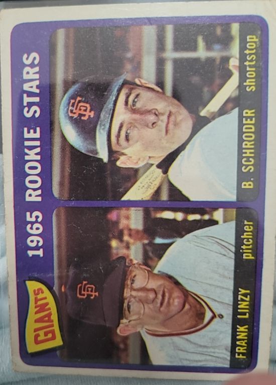 1965 Topps #589 San Francisco Giants Rookie Stars Frank Linzy Bob Schroder — front