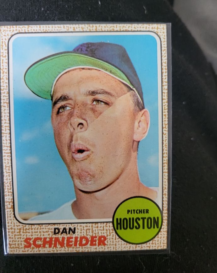 1968 Topps #57 Dan Schneider Houston Astros — front
