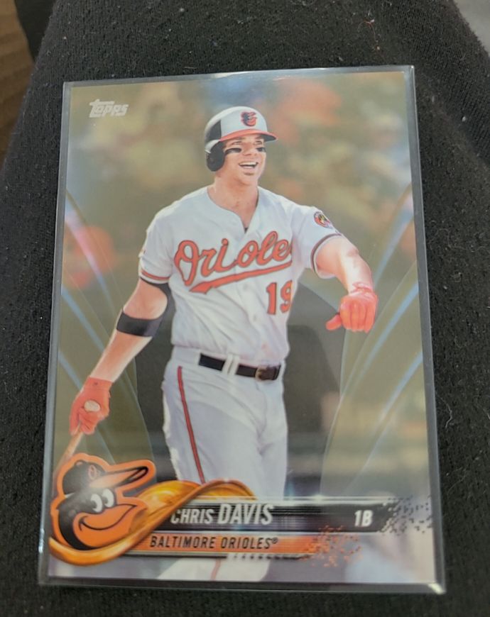 2018 Topps #587 Chris Davis — front