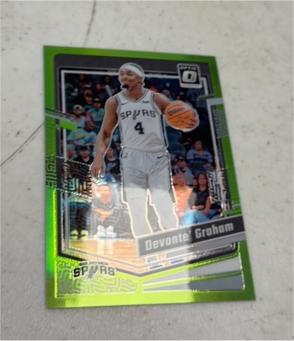 2023-24 Donruss Optic #100 Devonte' Graham — front