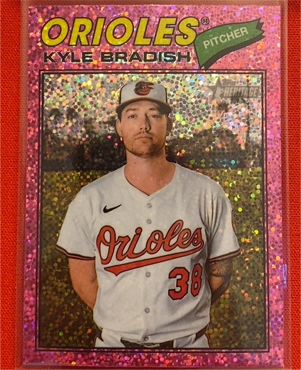 2026 Topps Heritage #16 Kyle Bradish — front