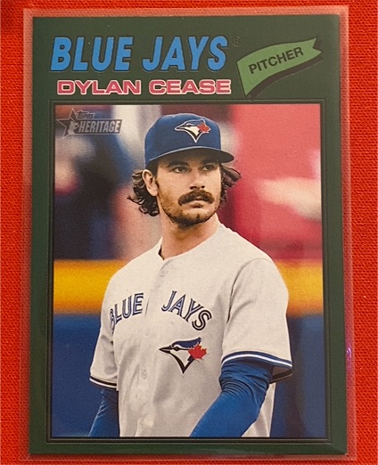 2026 Topps Heritage #260 Dylan Cease — front