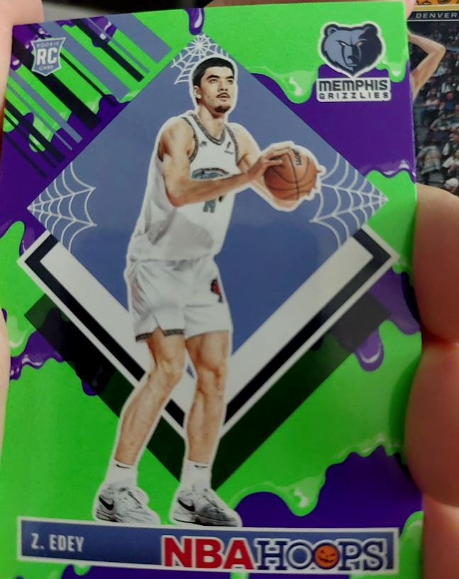 2024-25 Panini Haunted Hoops #295 Zach Edey — front