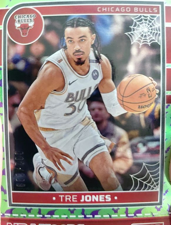 2024-25 Panini Haunted Hoops #23 Tre Jones — front