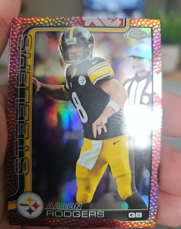 2025 Topps Chrome #255 Aaron Rodgers — front
