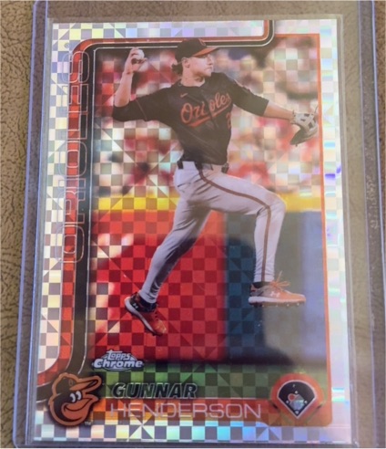 2025 Topps Chrome #213 Gunnar Henderson — front