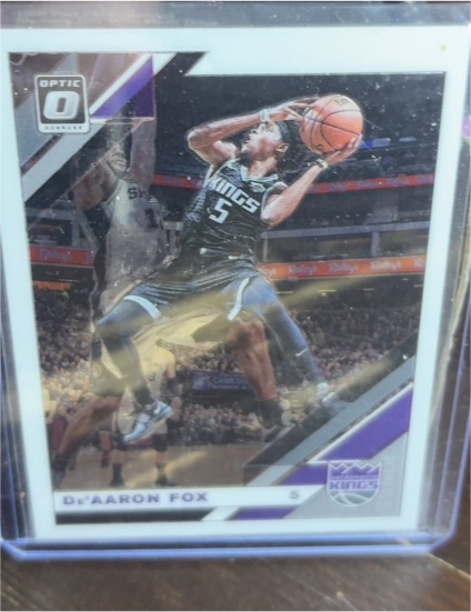 2019-20 Donruss Optic #57 De'Aaron Fox — front