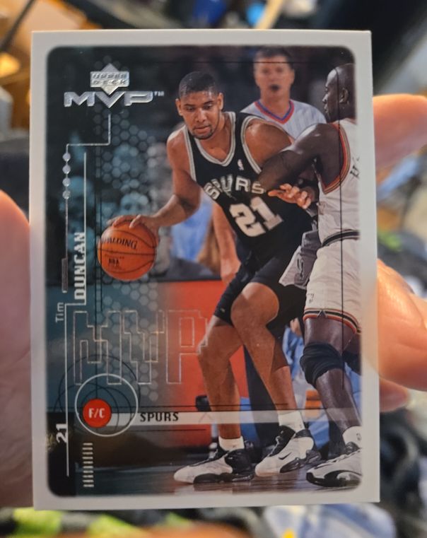 1999-00 Upper Deck MVP #143 Tim Duncan — front
